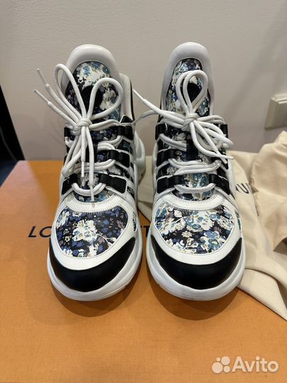 Luis vuitton кроссовки