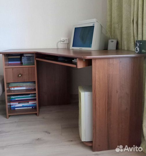 Компьютерный стол бу