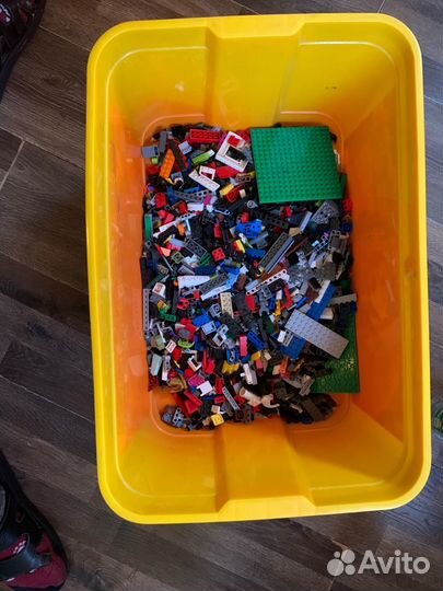 Ящик Лего