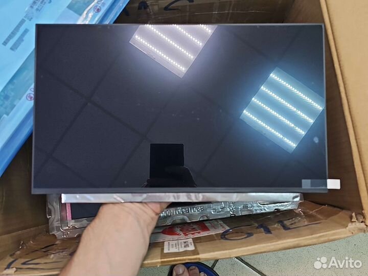 Матрицы 15.6 - 17.3