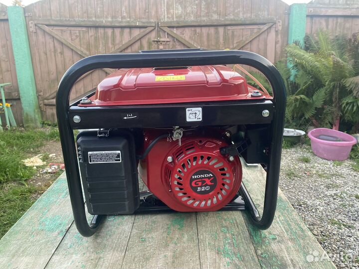 Бензиновый генератор 220/380v