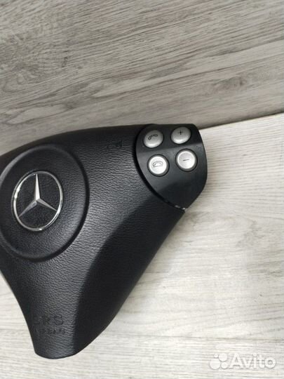 Подушка безопасности в руль Mercedes C-Class W 203