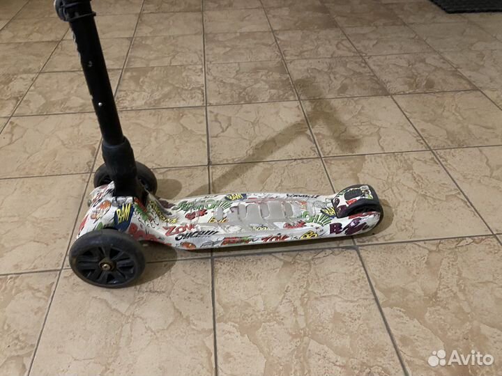 Самокат детский трехколесный