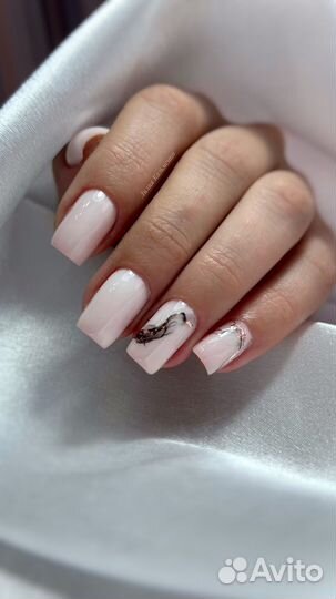 Маникюр наращивание ногтей