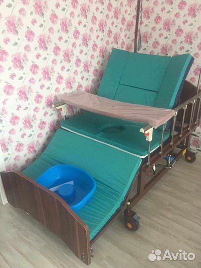 Кровать для лежачих больных с мех приводом rem- 02