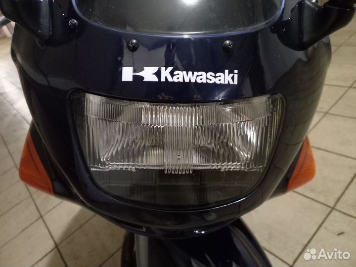 Kawasaki ZZR 400-2