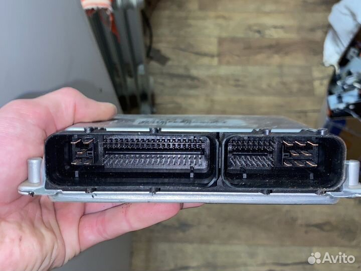 Блок управления двигателем Audi A6 2002-2008