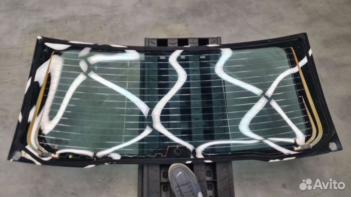 Заднее стекло Volvo XC60 2е поколение