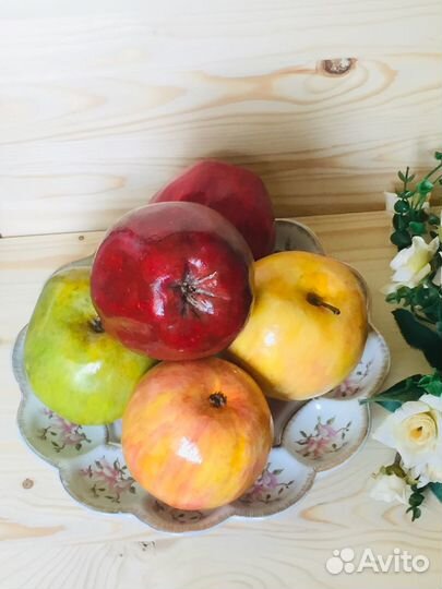 Фрукты декоративные ручной работы