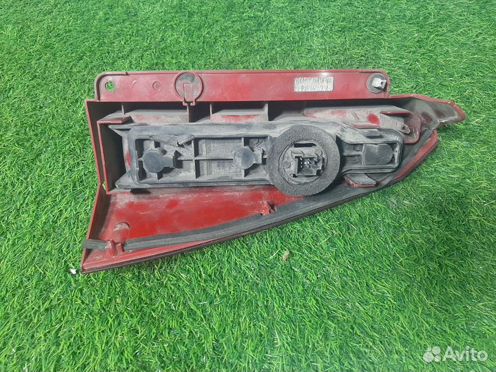 Фонарь левый на Ford Focus 1