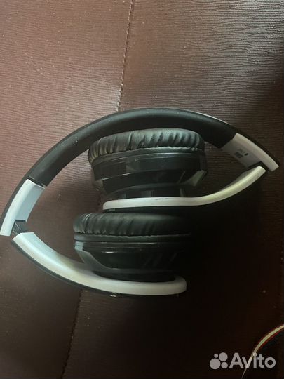 Беспроводные наушники sven AP-B450MV