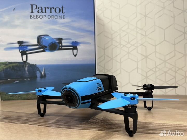 Дрон Parrot Bepop