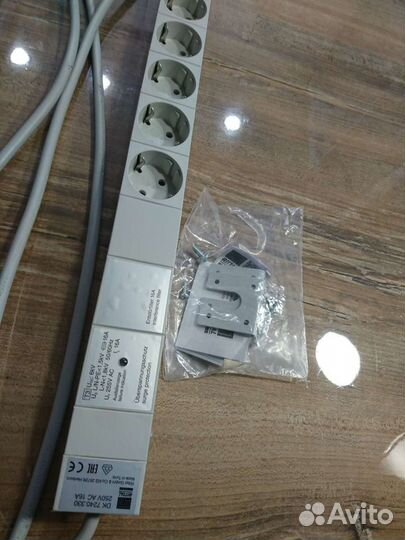 PDU Блок розеток в шкаф 19