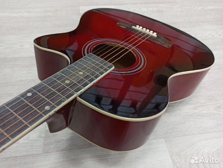 Новая акустическая гитара