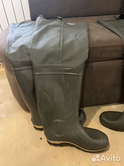Сапоги резиновые болотные