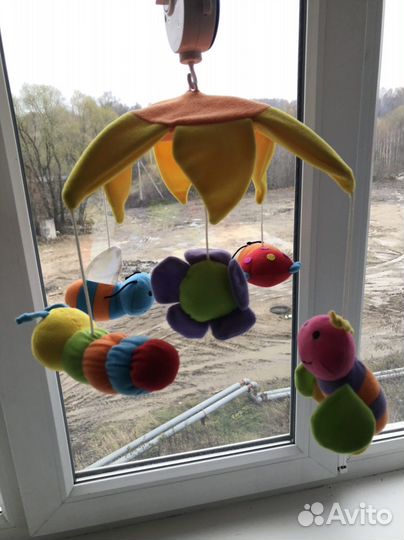 Мобиль на кроватку