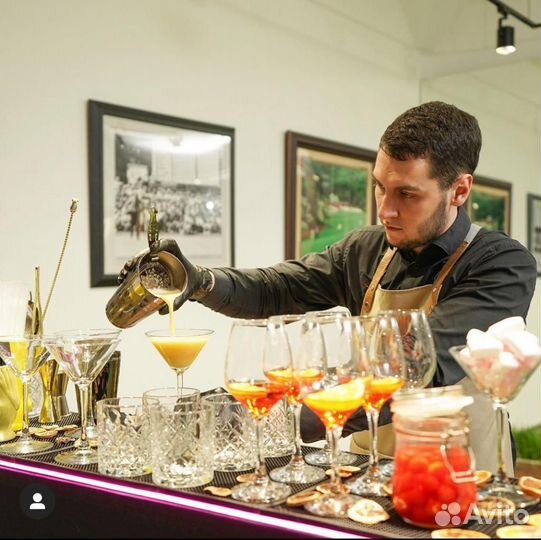 Бармен на мероприятие