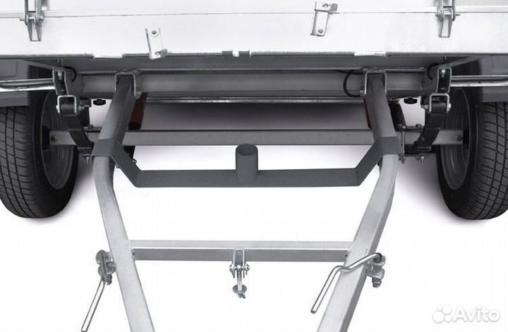 Пластина крепления запасного колеса