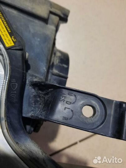 Фара ксенон передняя левая Toyota Camry V50 2012