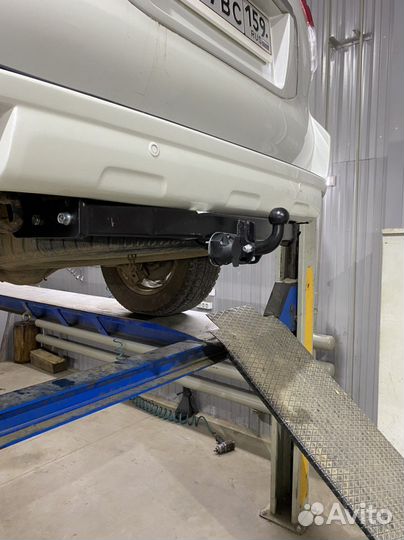 Фаркоп Трейлер для Toyota Land Cruiser Prado 150