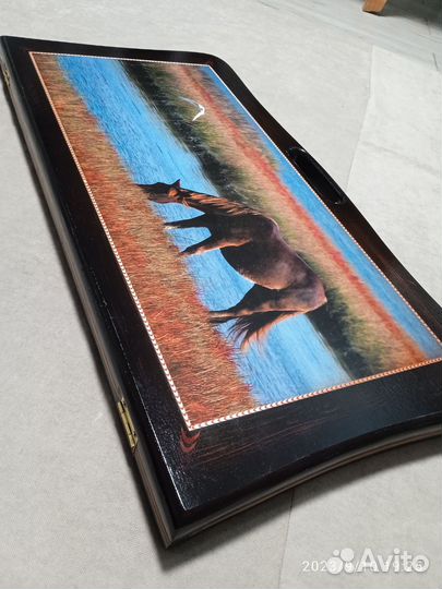 Нарды дипломат большой цветной,Лошадь