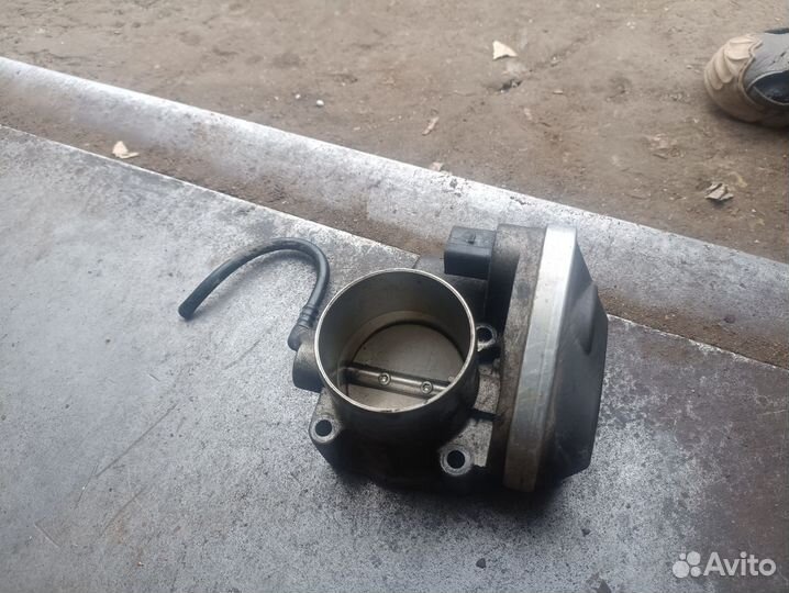 Дроссельная заслонка Renault Megane 2 1.6 82001902