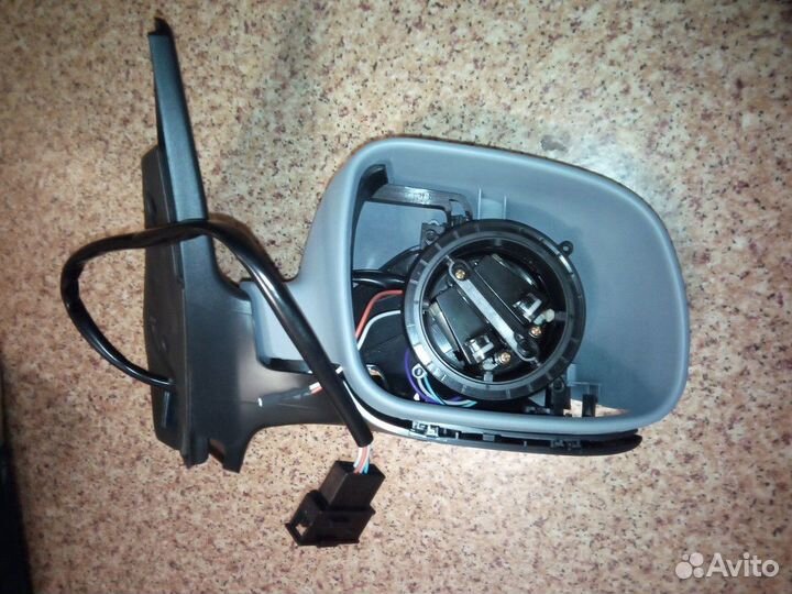 Зеркало электрическое Volkswagen