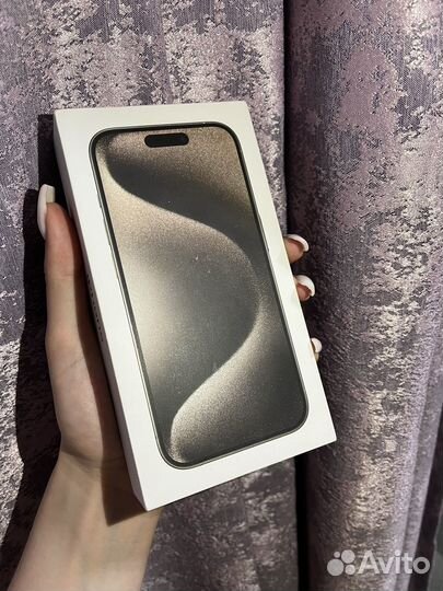 iPhone 15 Pro, 256 ГБ