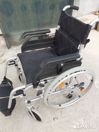 Коляска инвалидная