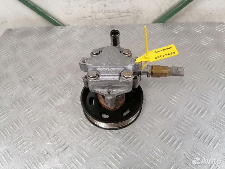 Насос гур Volkswagen Golf 4 1.6 8V