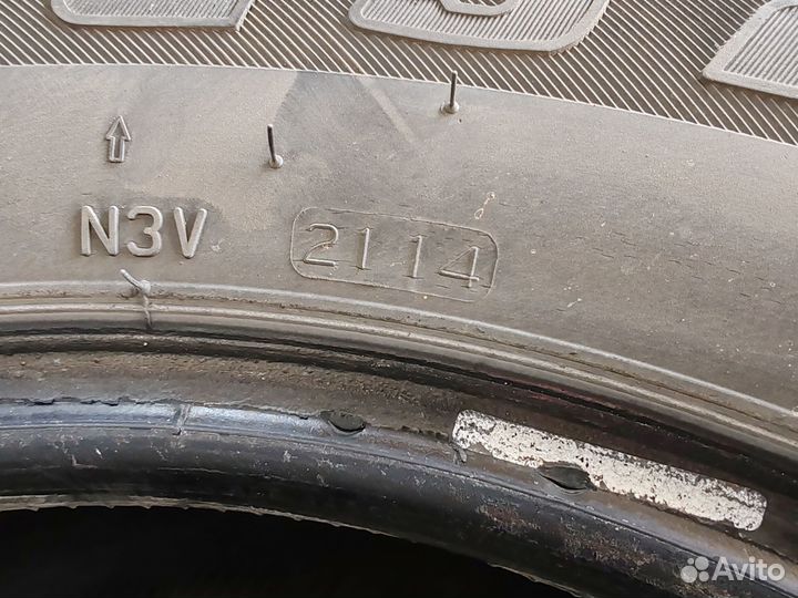 Bridgestone Dueler H/L 265/65 R17