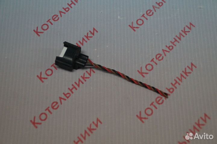 Nissan 31935-8E005 Разъем датчика скорости АКПП