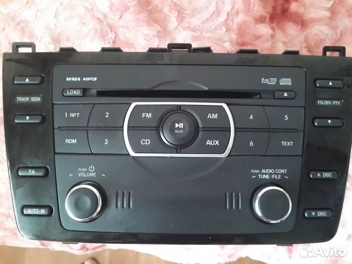 Штатное головное устройство на Мазду 6