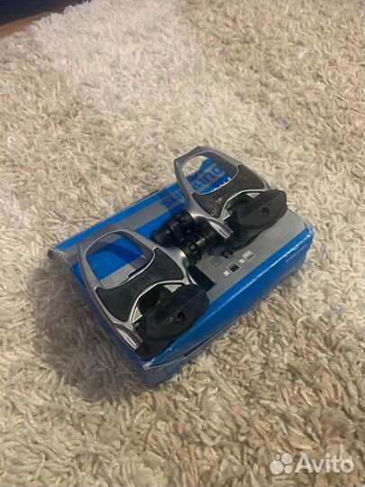 Контактные педали Shimano PD-R540