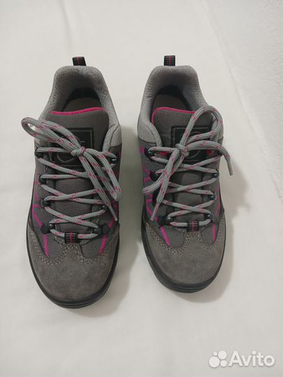 Ботинки на девочку 35