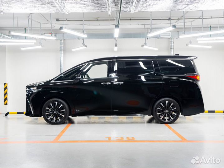 Toyota Alphard 2.5 CVT, 2024