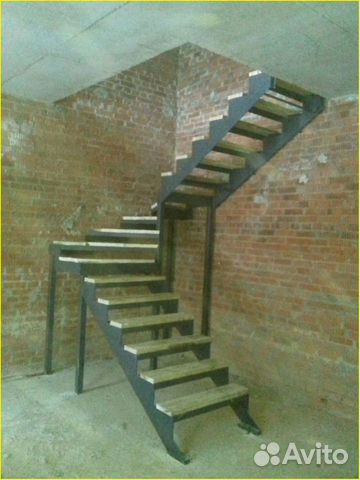 Лестница на заказ / Лестница металлическая