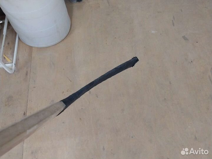 Клюшка хоккейная