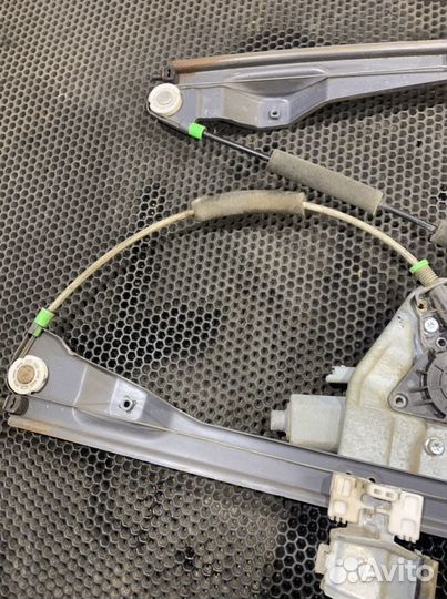 Стеклоподъемник передний правый Кайрон Kyron