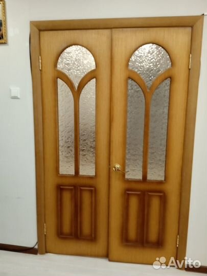 Продам межкомнатные двери бу