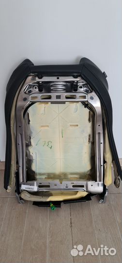 Спинка сиденья с подогревом Peugeot 3008 (2017)