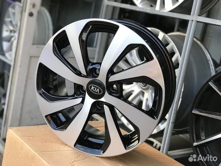 Диски r15 на KiA RIO 4x100 D54.1