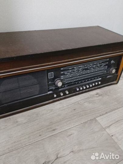 Радиола урал 111