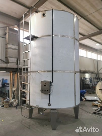 Ёмкость нержавеющая для вина и др.напитков 1000