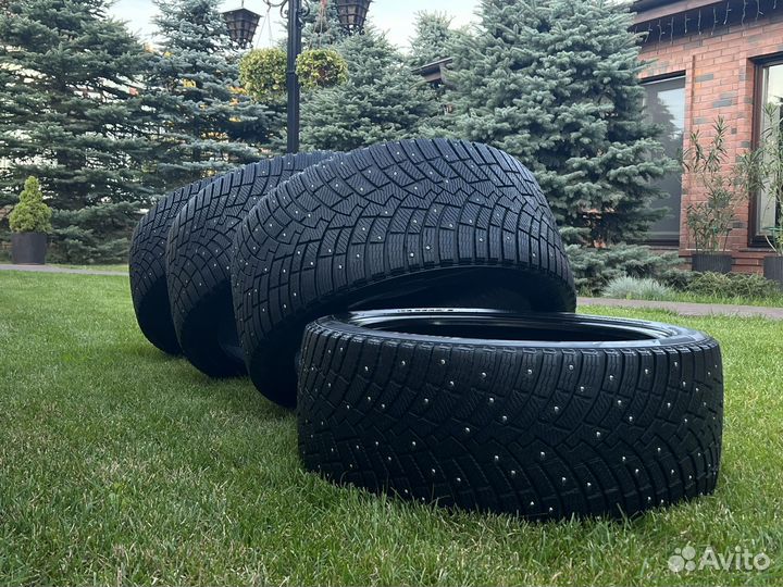 Pirelli Scorpion Ice Zero 2 315/35 R21 и 275/40 R21 107H