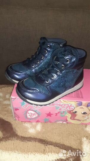 Ботинки для девочки