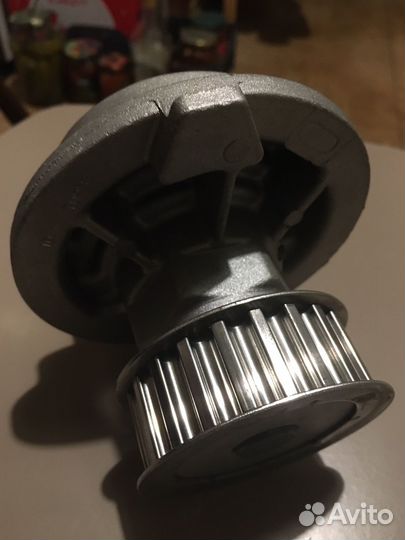 Водяная помпа opel