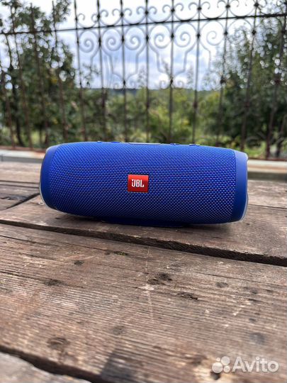 Колонка jbl charge 3