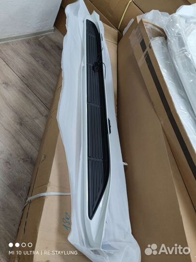 Подножки, пороги белые Toyota Land Cruiser 100