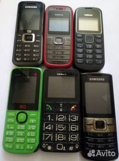 Nokia 100